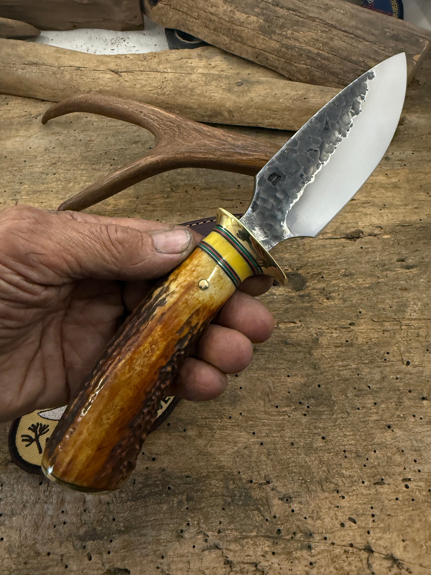 Treeman Alaskan Hunter Hammer Mark 5" Sambar Stag