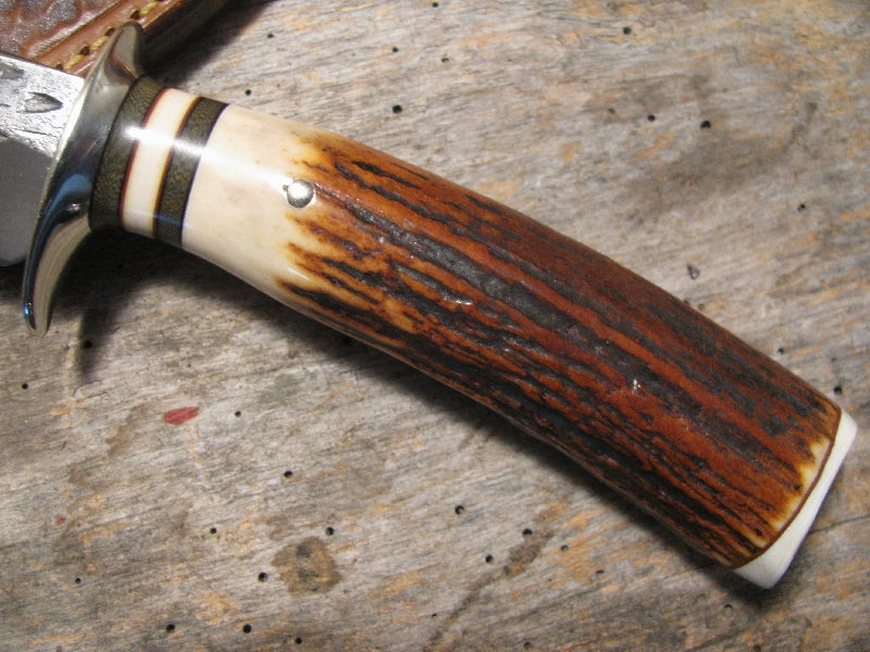 J. Behring Treeman Big Bay  Hunter Red Stag