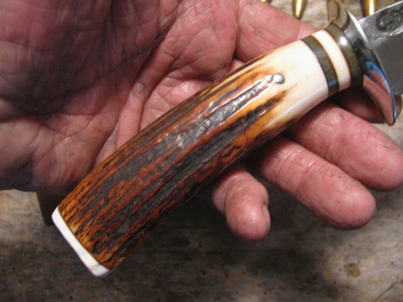 J. Behring Treeman Big Bay  Hunter Red Stag