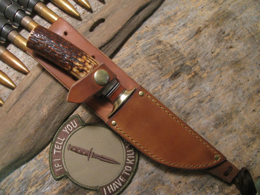 J. Behring Sterile Skull Fighter 4" blade stag
