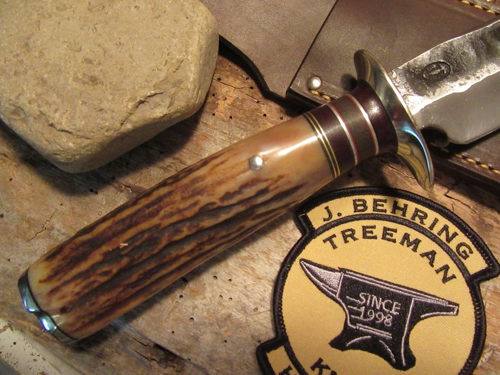 Treeman 8 1/2"  Hammermark Double Skull Fighter SKULL Butt