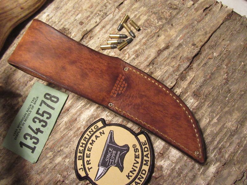 AAA Michigan Hunter Beaver-Tail sheath