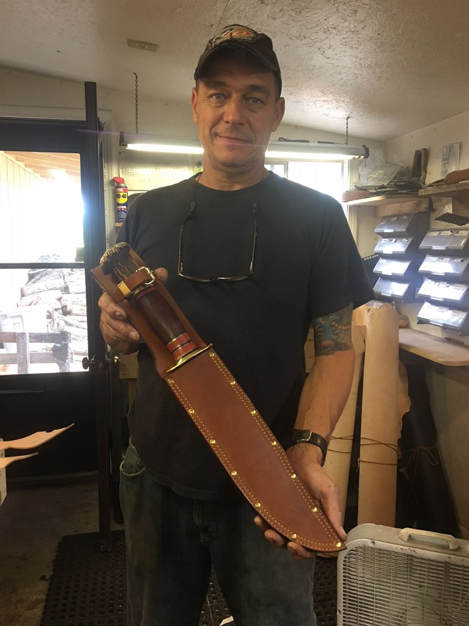 Big Camp 12" Blade Horsehide Crown Stag 