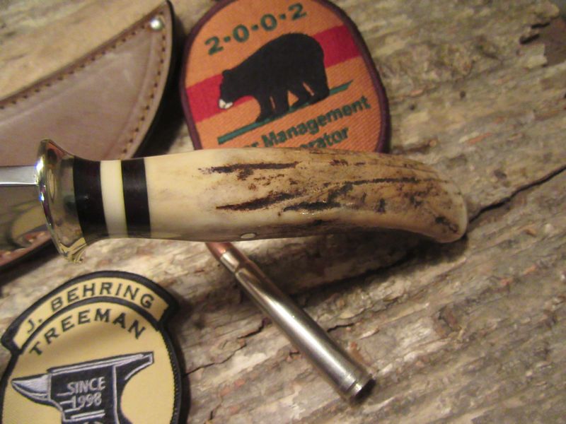 Michigan Hunter Stag MuskOx Upswept 51/2" blade