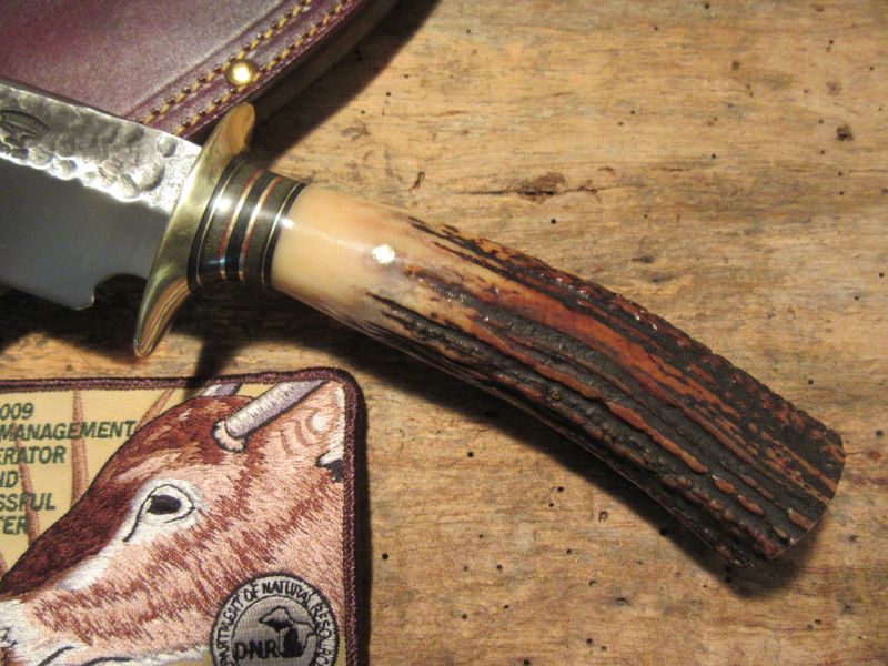 Treeman BIG Camp Knife Hammermark Killer RED Stag 