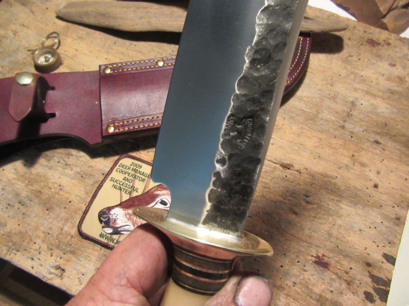 Treeman BIG Camp Knife Hammermark Killer RED Stag 