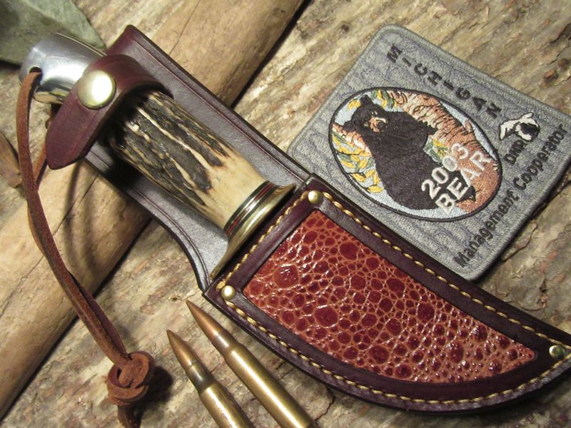  J.Behring 4 1/2" Iron Mountain MI Hunter Frog skin sheath