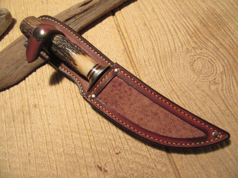  Treeman Huron Hunter 5" Blade Stag/Stag Eleaphant ear sheath