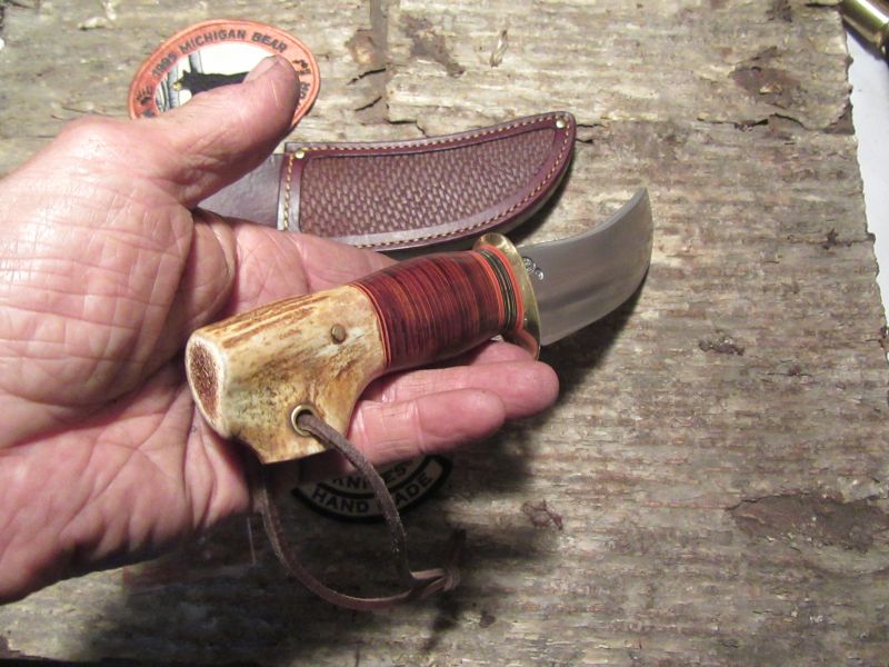   Treeman Woodcraft Hunter 5 1/2" Hand Forged Blade Horse Hide crotch Stag 