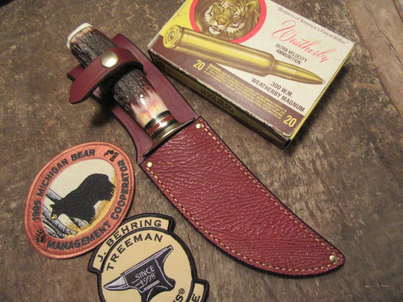    Big Bay Hunter Red Stag Hippo Cap Shark Skin Sheath