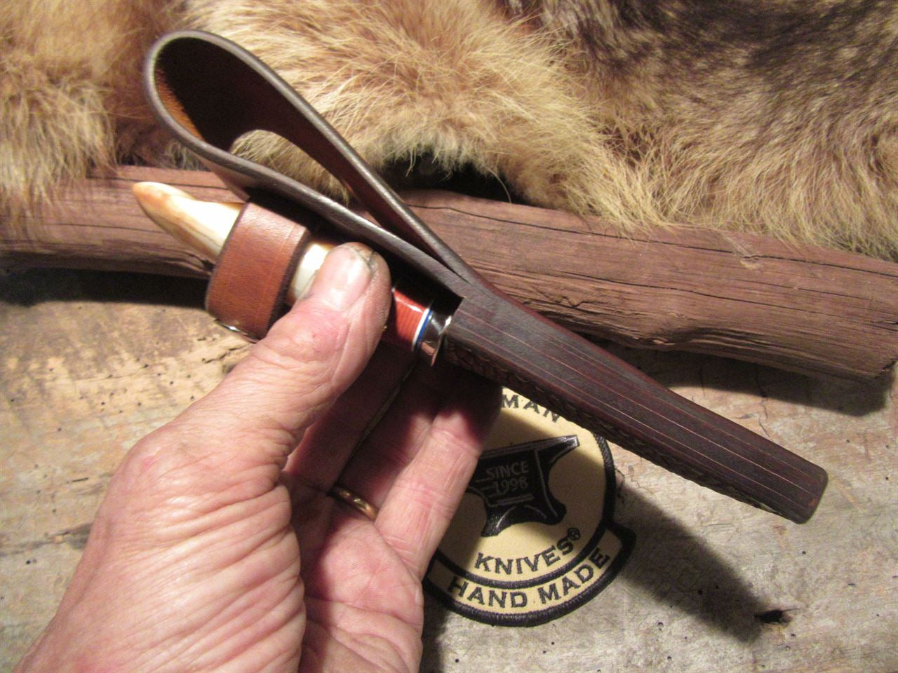                 2020 South Dakota Caper Hippo Tooth Beaver Tail Sheath